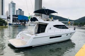 Azimut 40 BC