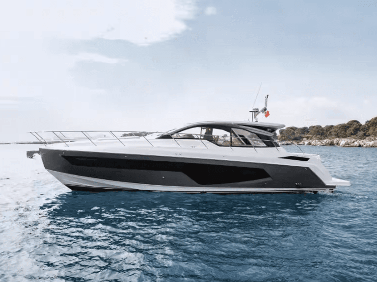 Azimut 51