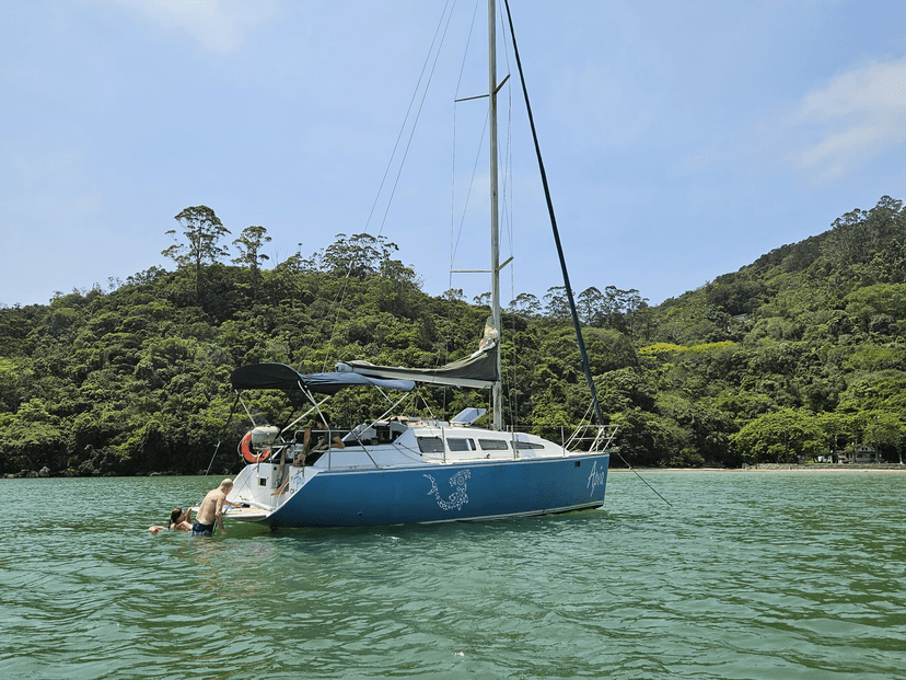 Veleiro Samoa 28