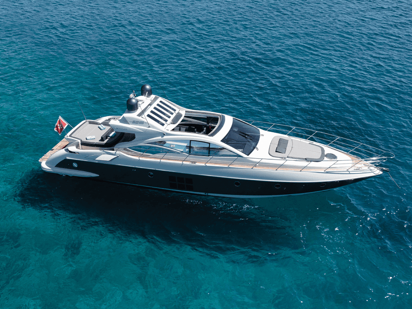 Azimut 68S